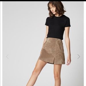 Blank NYC suede mini skirt. Camel color. NWT